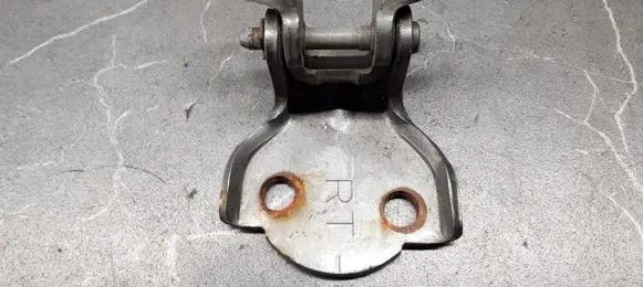 Rover 45 Rear door lower hinge