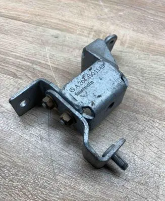 Mercedes-Benz C W204 other engine part A2044901140