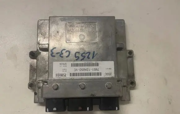 Ford C-MAX I Engine control unit/module 7M5112A650VC