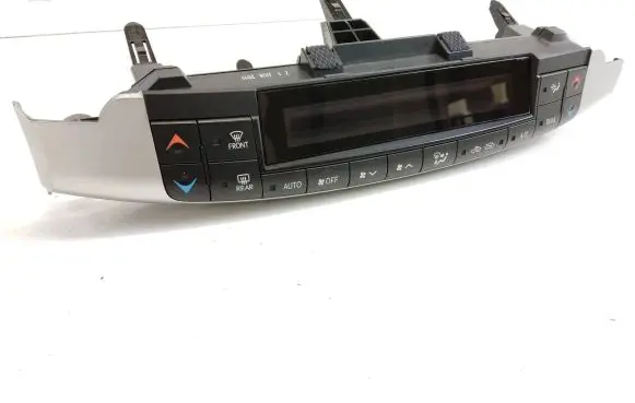 Lexus CT 200H Climate control unit 5590076060 1A25232200