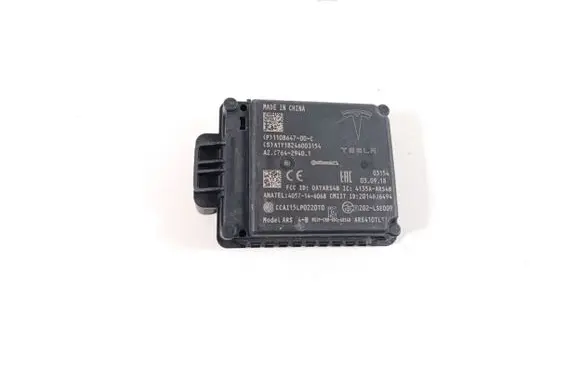 Tesla Model S Distronic sensor radar 110864700C