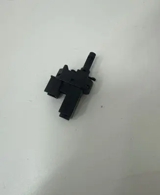 Ford Focus C-MAX Clutch pedal sensor 
