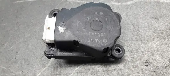 Citroen Xsara Picasso A/C air flow flap actuator/motor 