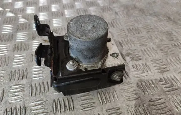 Mercedes-Benz Vito Viano W447 ABS Pump A4479008609 2265106513