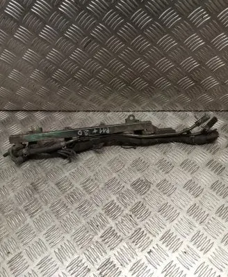 Nissan Primera Fuel main line pipe