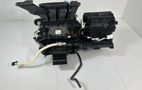 Toyota C-HR I Interior heater climate box assembly 87050F4020