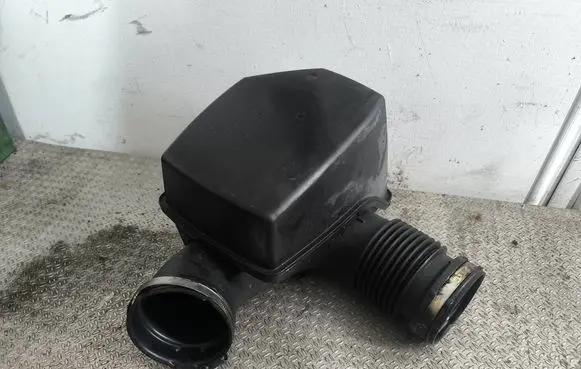 BMW 3 F30 F35 F31 Intake resonator 8601680 10737810 70601491