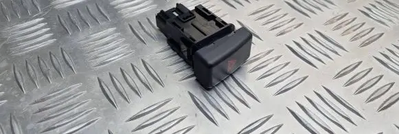 Mazda 3 I Hazard light switch BP4K664H0 03750330