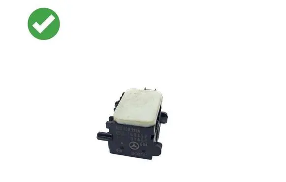 Mercedes-Benz R W251 Airbag deployment crash/impact sensor 0038202926 260112 204852