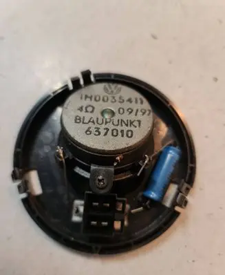 Volkswagen PASSAT B3 Front door speaker 1H0035411 637010 09197
