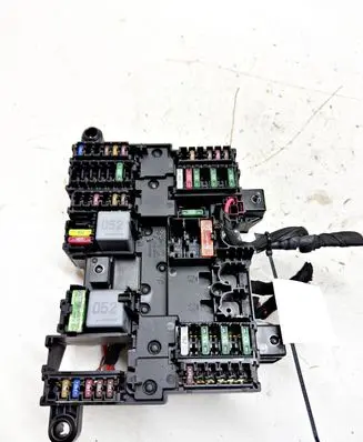 Mercedes-Benz CLA C118 X118 Fuse module 