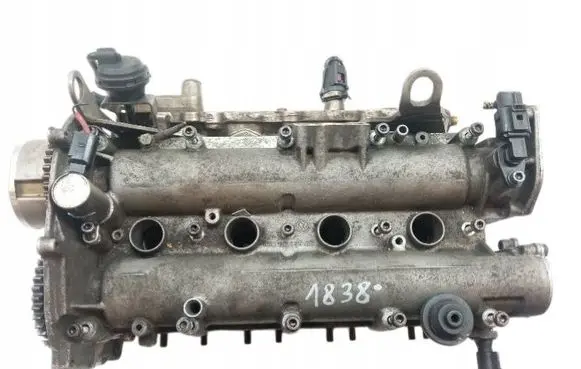 Volkswagen Touran I Engine head 03C103358S