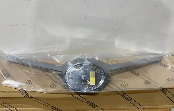 Toyota Auris E180 Quarter panel pressure vent 5311102A50