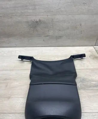 Steering wheel column trim