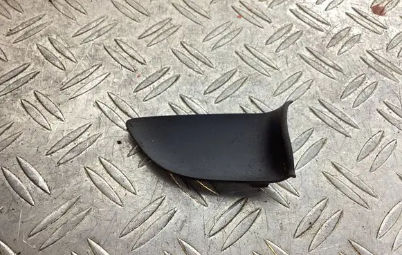Lexus RC Other front door trim element 6928330050