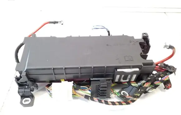 Mercedes-Benz B W246 W242 Fuse module A2465400040