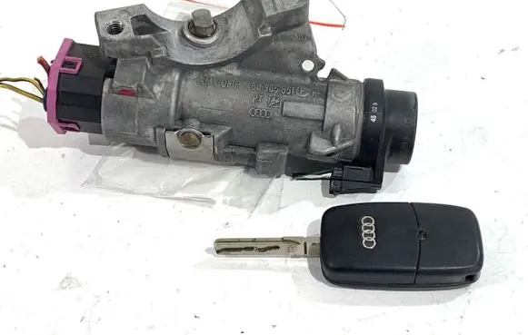 Audi A4 S4 B6 8E 8H Ignition lock 4B0905851F