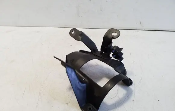 Fiat 500L Other engine bay part 