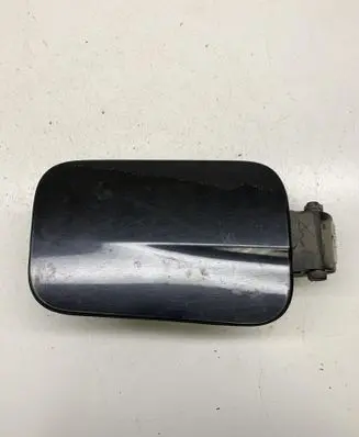 Mercedes-Benz E W212 Fuel tank cap A0005846517