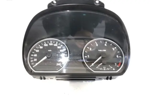 BMW 1 E81 E87 Speedometer (instrument cluster) 6974645