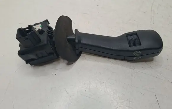 BMW 5 E39 Wiper control stalk 8352013 01200900