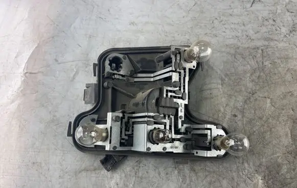 Audi A4 S4 B6 8E 8H Tail light bulb cover holder 153947