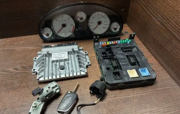 Peugeot 407 Engine control unit/module 1876 89661232