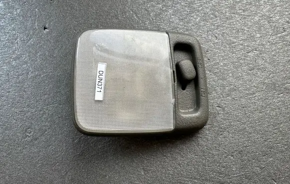 Nissan Patrol Y61 Headlining lighting console trim 26410VB020