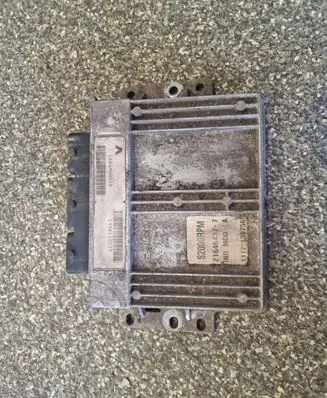 Renault Laguna II Engine control unit/module 8200158443