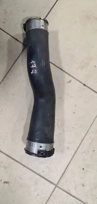 Intercooler hose/pipe