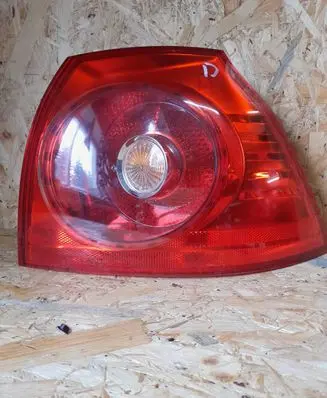 Volkswagen Golf V Rear/tail lights 1K6945096E