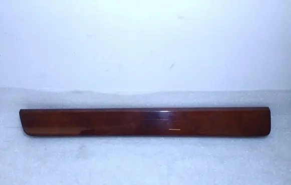 Volkswagen Touareg I Other dashboard part 7L6853073B SK215002