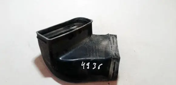 Audi A4 S4 B5 8D Air intake hose/pipe 8D0129617B