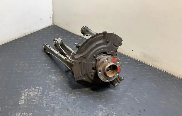 BMW X3 F25 Rear wheel hub spindle/knuckle 6797570