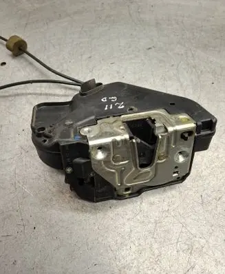 Mercedes-Benz E W211 Rear door lock 2117300635