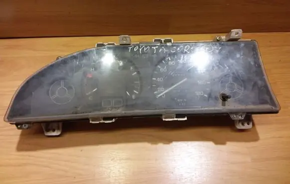 Toyota Corolla E90 Speedometer (instrument cluster) 2577009760 832001A280