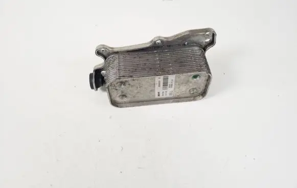 Mercedes-Benz SLK R171 Oil filter mounting bracket A2721880001