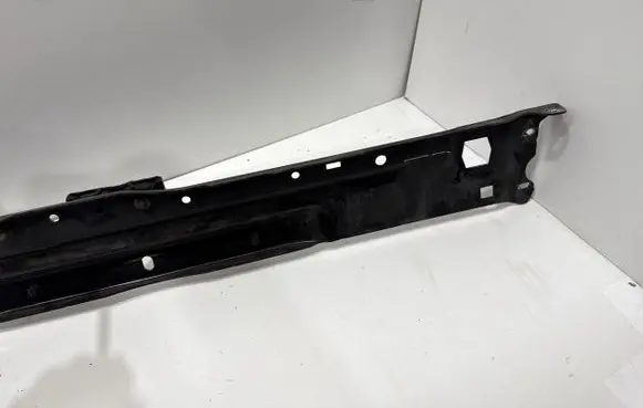 Top upper radiator support slam panel