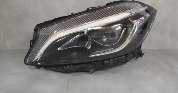 Mercedes-Benz A W176 Headlight/headlamp A1769068900 10131010000 Z014Q005