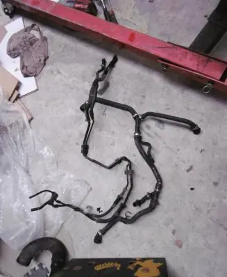 Mini Cooper Countryman R60 Fuel line pipe