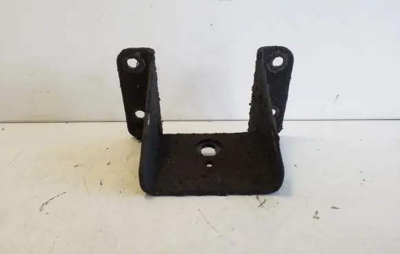 Iveco Daily 5th gen Gearbox mounting bracket