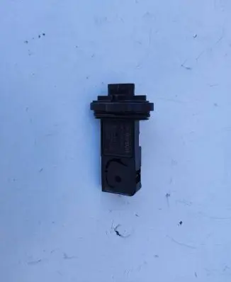 BMW X6 F16 Mass air flow meter 8658527