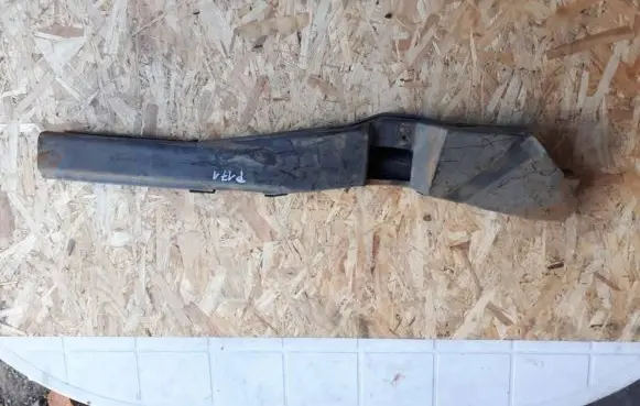 Mercedes-Benz E W124 Cabin air duct channel 1248210389