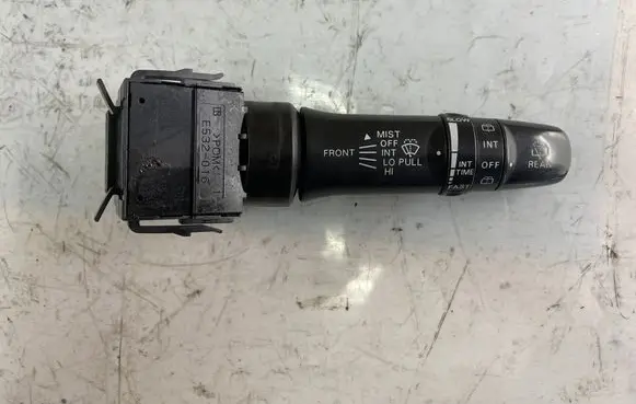 Peugeot 4007 Wiper control stalk e532016