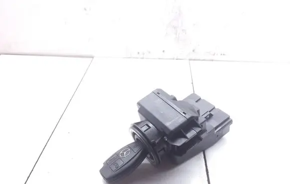 Mercedes-Benz Sprinter W906 Ignition lock A9069003403 3300307201