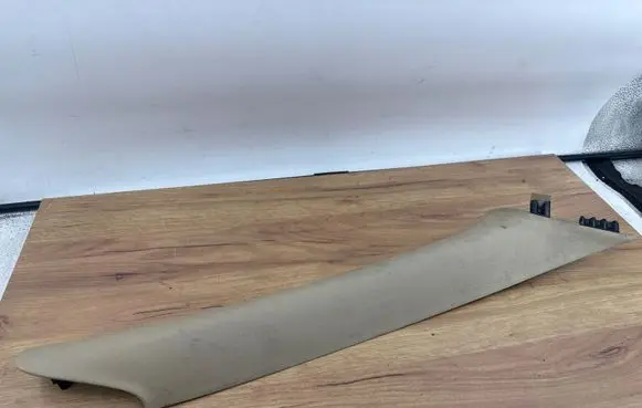 Volvo XC70 (A) pillar trim 