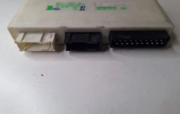 BMW 5 E39 Comfort/convenience module 6922152 5DK00704729 12037310
