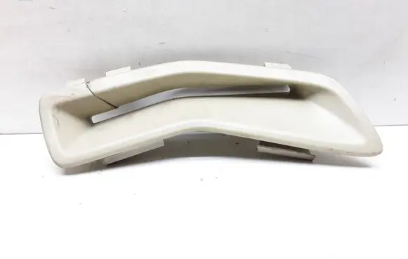 Volvo XC60 Seat belt trim 01287357