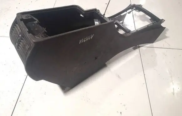 Peugeot 407 Center console 9646882880