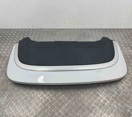 Audi A5 Tailgate/trunk/boot lid 8F0825177E